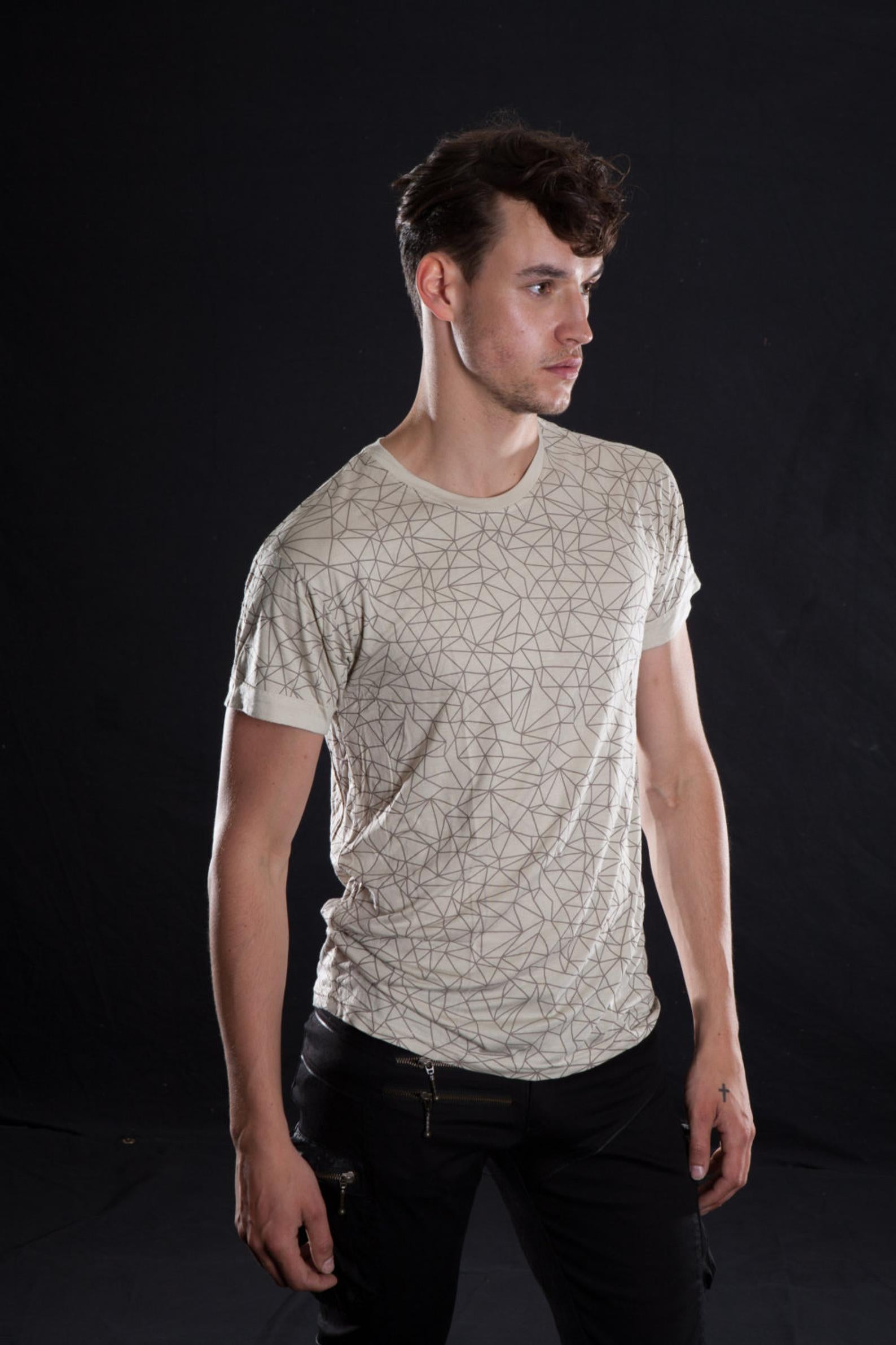 littleKINGDesigns | MENS LOWPOLY T-SHIRT | littleKING Designs