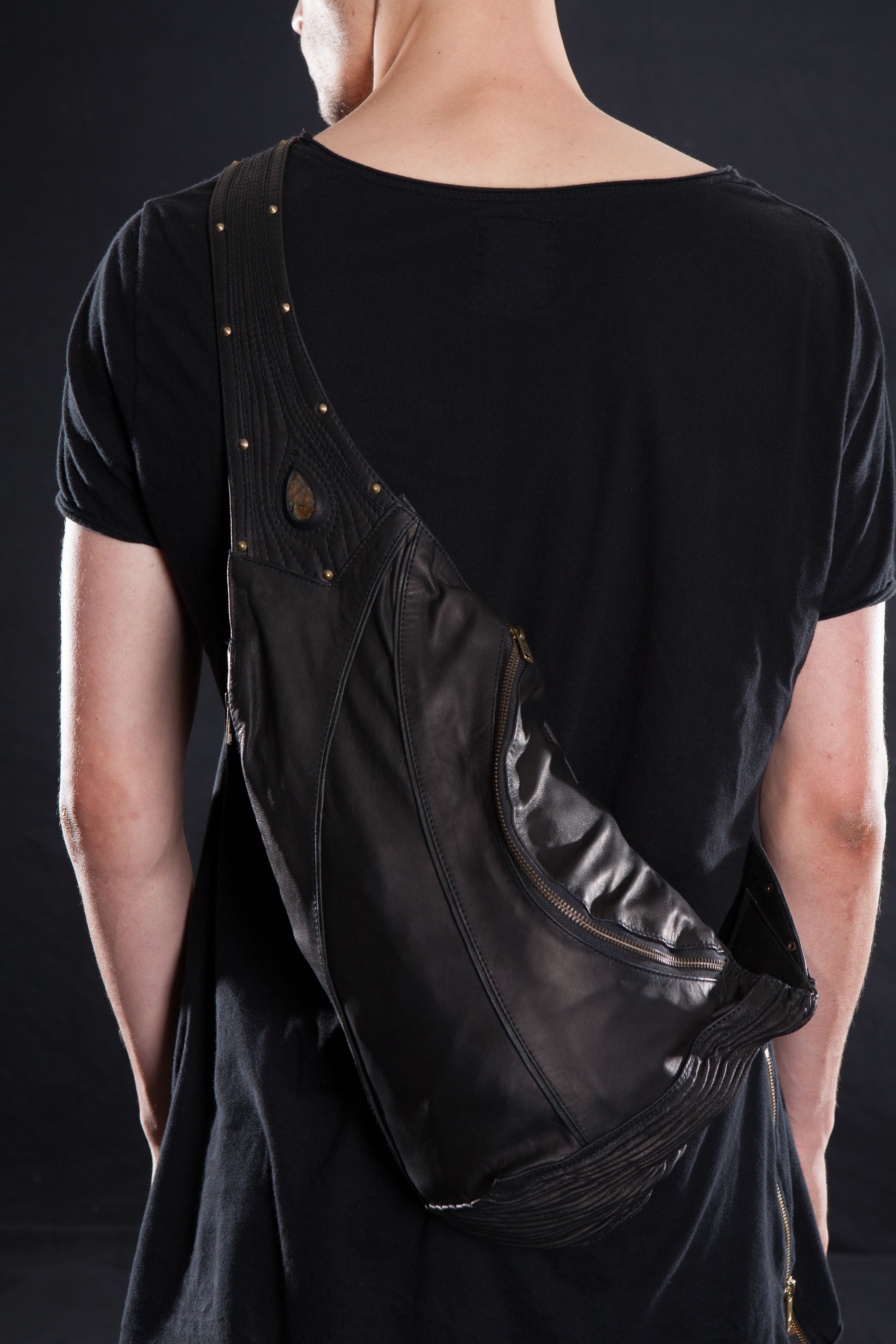 littleKINGDesigns | littleKING Designs | MERCURIC SLING BAG
