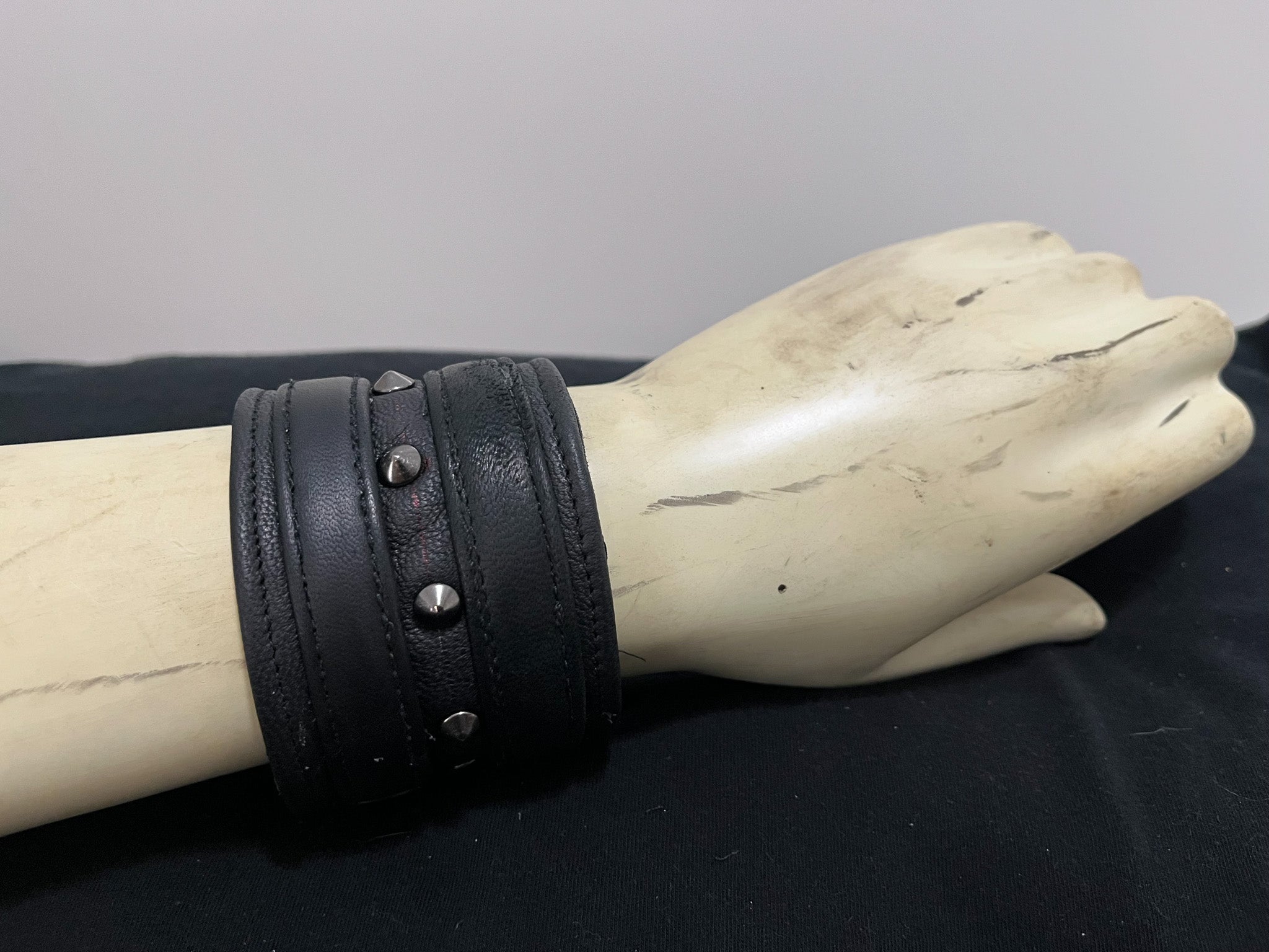 Rock-and-Roll Limited-edition leather cuff